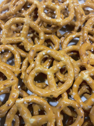 Pretzel Bows 500ml jar - Wasteless Pantry Bassendean